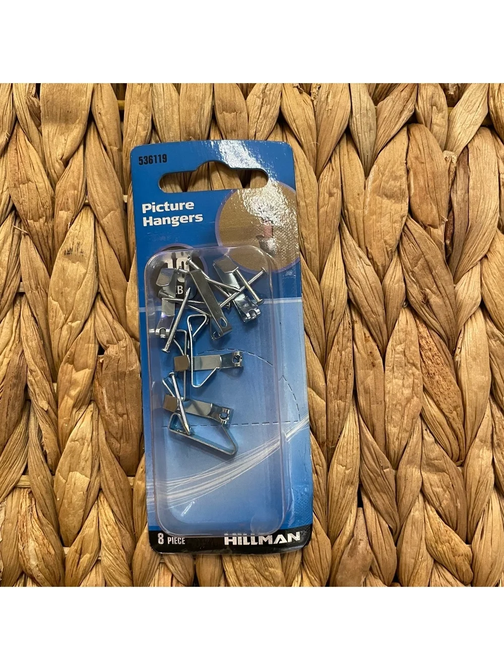 ✅Hillman Picture Hangers 10 lb 8 Piece #️⃣703